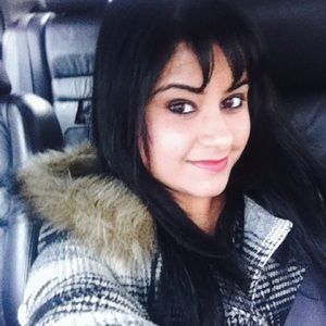 Meet your Posher, Preet